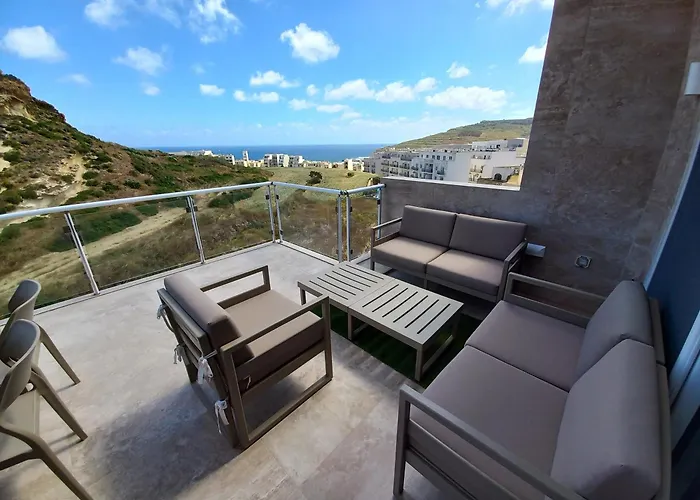 Yellow Hill Penthouse